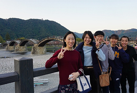 いろり山賊・錦帯橋・100種類のソフトクリームを一緒に楽しみました